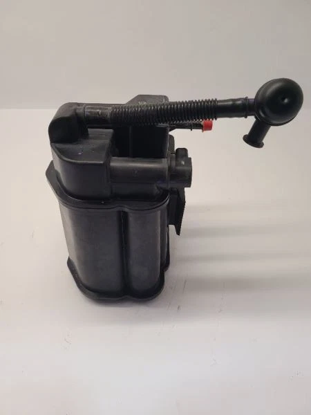 Chevrolet Sonic 2012-2014 bote de carbón de vapor de combustible de 1,8 L Foto 4 de 4