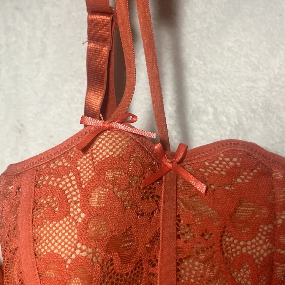 Sujetador Adore Me Dusana copa vieira push up balconette naranja quemado encaje lazo 32DD Foto 4 de 4