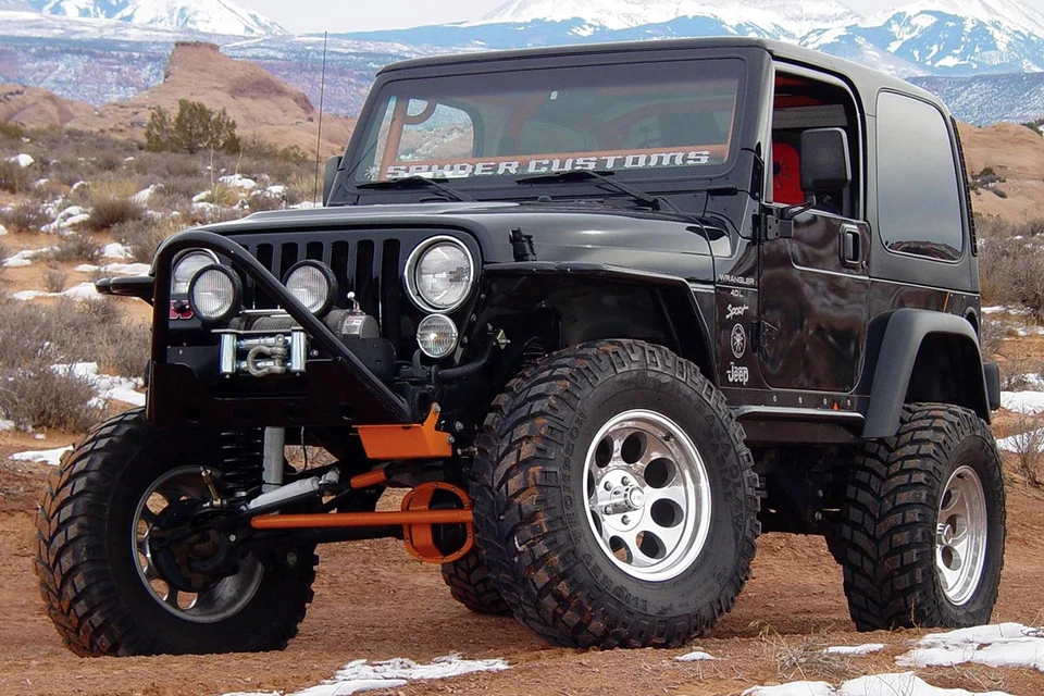 Mickey Thompson CLASSIC III Wheel 15x12 (-73, 6x139.7) Polished Single Rim Foto 4 de 4