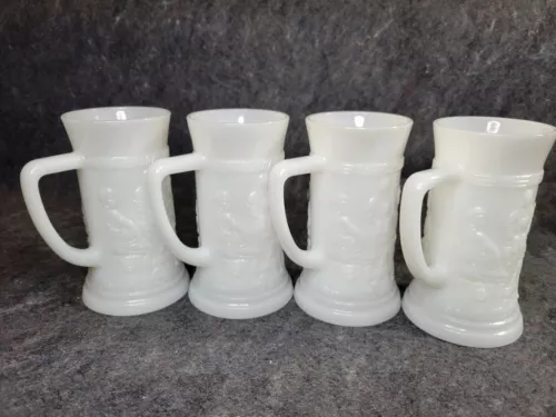 Vintage 4pc Milk Glass 6” Beer Stein Mugs Tavern Bar Pub Scene 