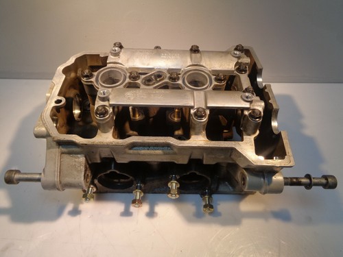 BMW F800S,ST,GT Zylinderkopfeinheit (nackt) in silber BMW PT NR 11127709469-D7