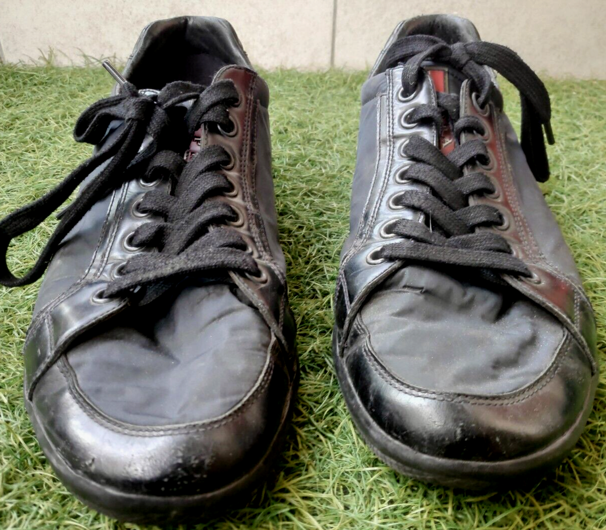 Prada Men's Black Leather & Nylon Sneakers 4E-2439 Size US Prada Men's Black Leather & Nylon Sneakers 4E-2439 Size US