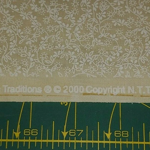 Vintage Vines Hojas Floral Nuevo de Lote Antiguo Todo Tela de Algodón BLANCO en NATURAL 1 1/8 YARDAS Foto 2 de 2