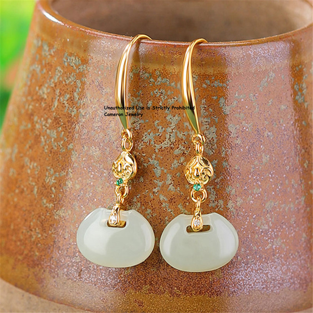 Sterling Silver White Jade Dangle Earrings Sterling Silver White Jade Dangle Earrings