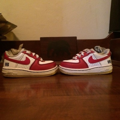infant red air force 1