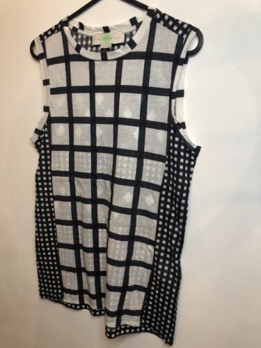 Stella Mcartney Size 40 Summer Tank Top Vest BNWOT Womens Graphic White Black - Picture 1 of 5
