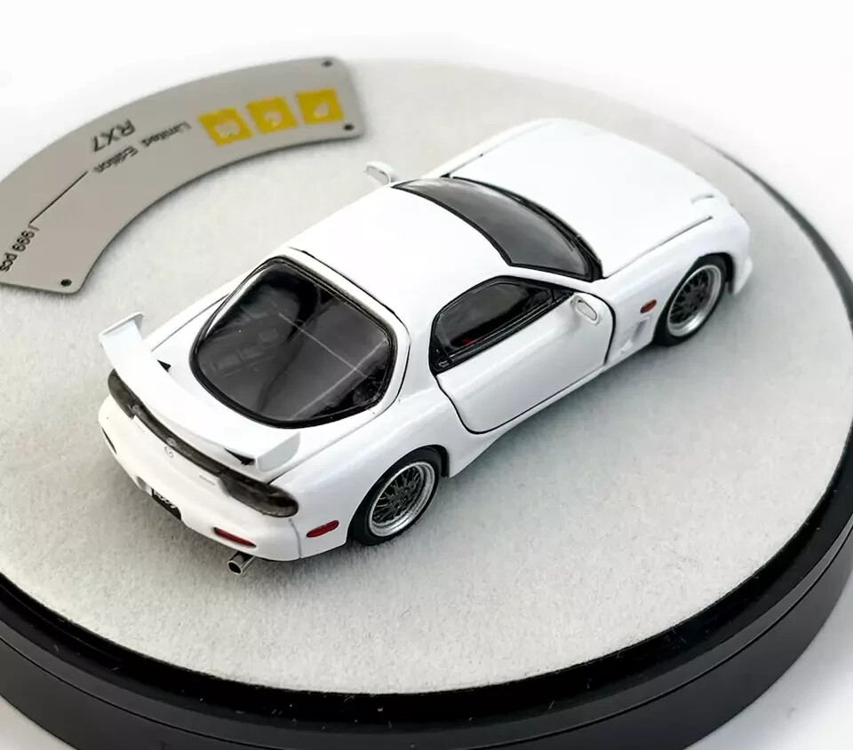 MAZDA RX-7 FD3S FULLY OPENING WHITE LUXURY VERSION 1/64 DIECAST