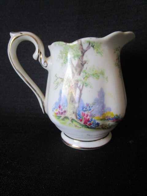 Tree Colorful Pitcher Royal Albert - Greenwood Tree - Cream Pitcher | eBay