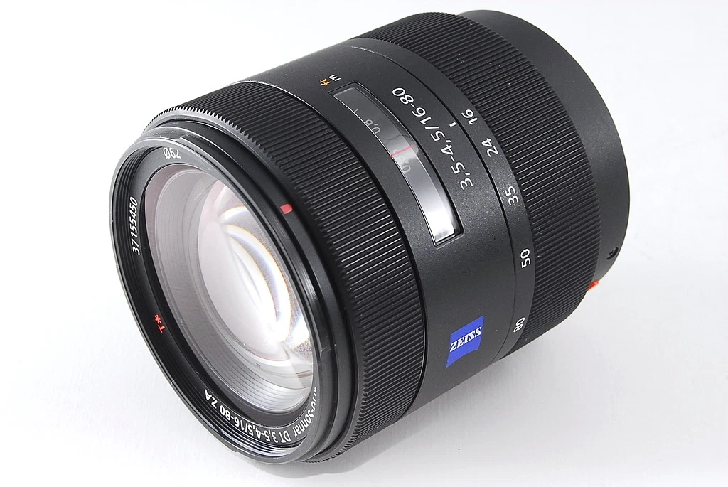 [EXC] Carl Zeiss Vario-Sonnar DT 16-80mm f/3.5-4.5 ZA T* SAL1680Z Sony Alpha
