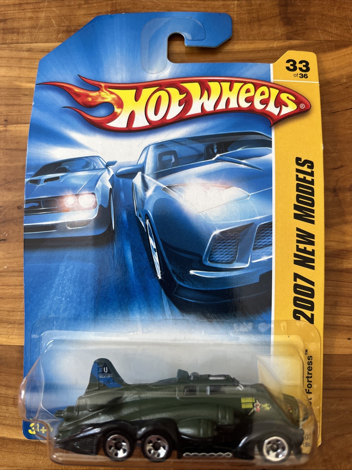 Hot Wheels 2007 First Editions 33/36 Fast Fortress 033/156 Green