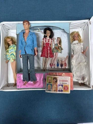 Mattel Barbie & Stacey Vintage Doll Case Lot 1967 w/ Dolls, Outfits, Accessories