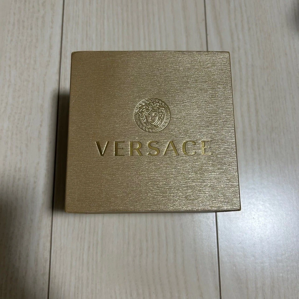 Reloj Versace V-Race Dual Time Hombre Unisex Esfera Marrón Dorado Negro Cuero De Japón Foto 3 de 4