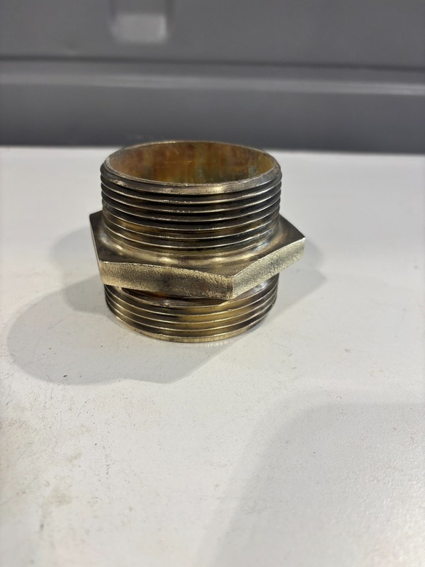 2 1/2'' NST/NH male x 2 1/2'' NPT male  #10
