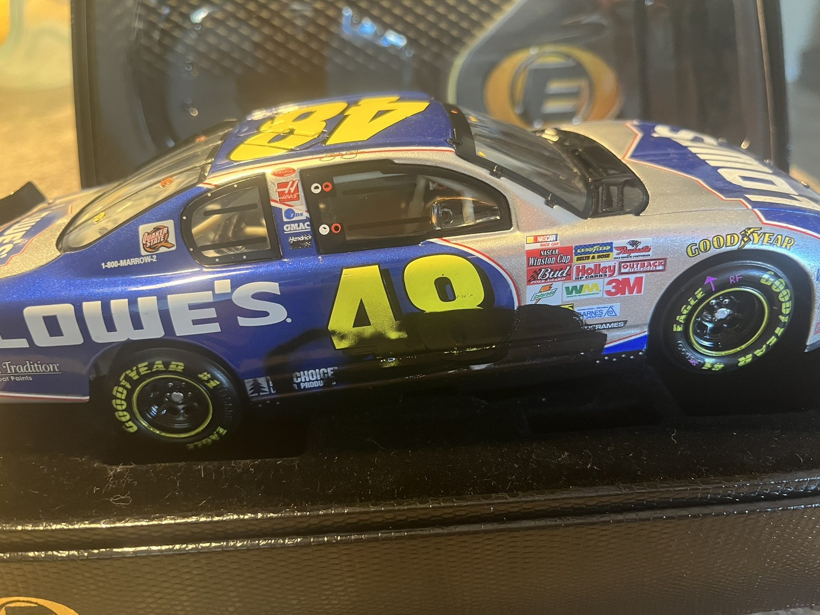 Picture 4 of 5