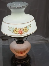  VTG 21" Accurate Cast Co. Hurricane Lamp Brass Base Hand painted Mlk Glass GWTW