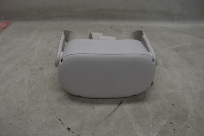 Meta Quest 2 All-In-One VR Headset KW49CM