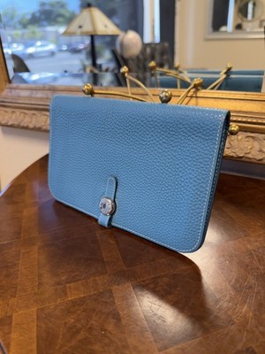 Hermes Series Button Clemence Dogon GM Togo Wallet Blue Pebbled Leather Vintage