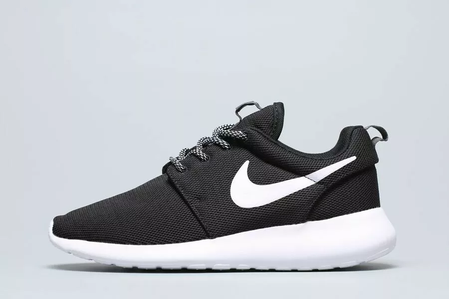 Women&#039;s Roshe BLACK/WHITE-DARK GREY 844994 RUNNING SHOES | eBay