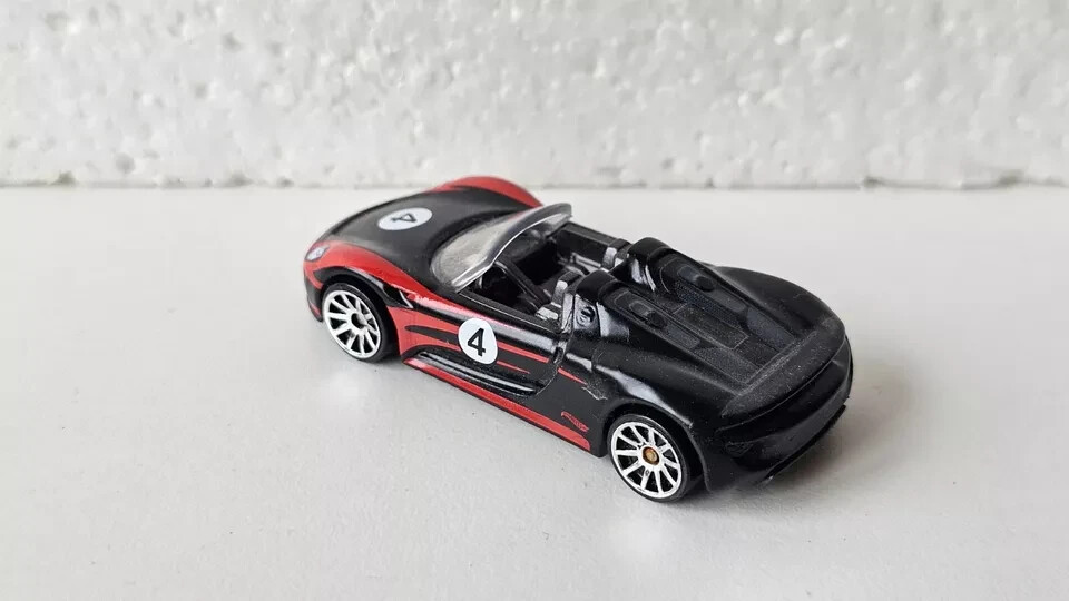 HOT WHEELS PORSCHE 918 SPYDER FPT66 BLACK RED 4 | eBay