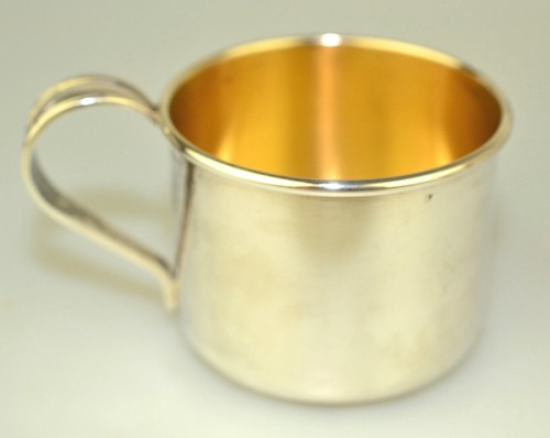 ANTIQUE AMSTON STERLING SILVER SMALL BABY CUP CLASSIC DESIGN ON HANDLE NO MONO - Picture 3 of 7