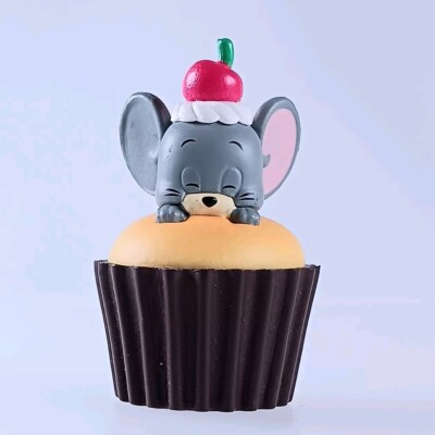 Nibbles Tom and Jerry Mogumogu Hide＆Seek Mascot Figure From Japan