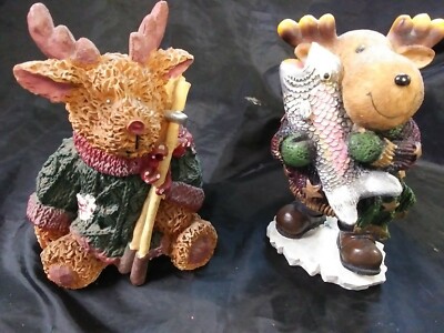 Great Pair of  Moose Christmas Figurines ~ 5 1/2'' Tall