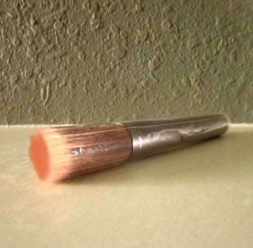 urban decay good karma finishing powder brush synthetic cruelty