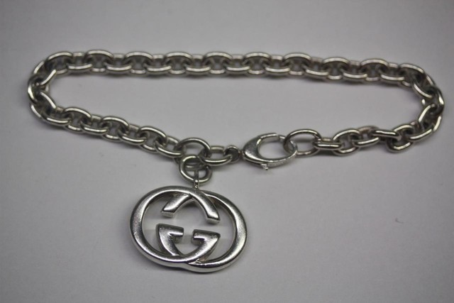 interlocking g bracelet in silver