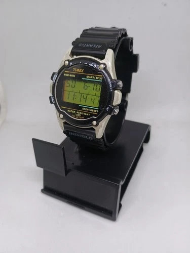 Vintage Timex Atlantis 100 Digital Watch Mens 40mm INDIGLO Used