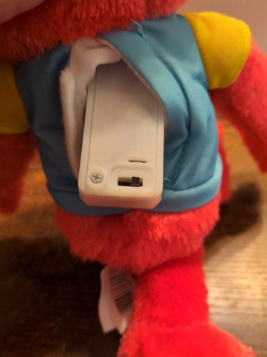 Sing Along Elmo Plush Toy Sesame Street Cute Collectible 13in w/ Sound & Lights - Picture 6 of 6