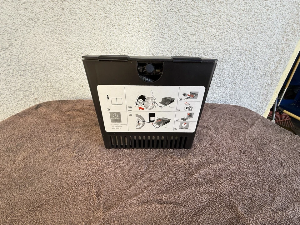 2003-2009 Mercedes W211 E320 E350 Spare Tire Air Compressor Pump A0005830702 - Imagem 3 de 4