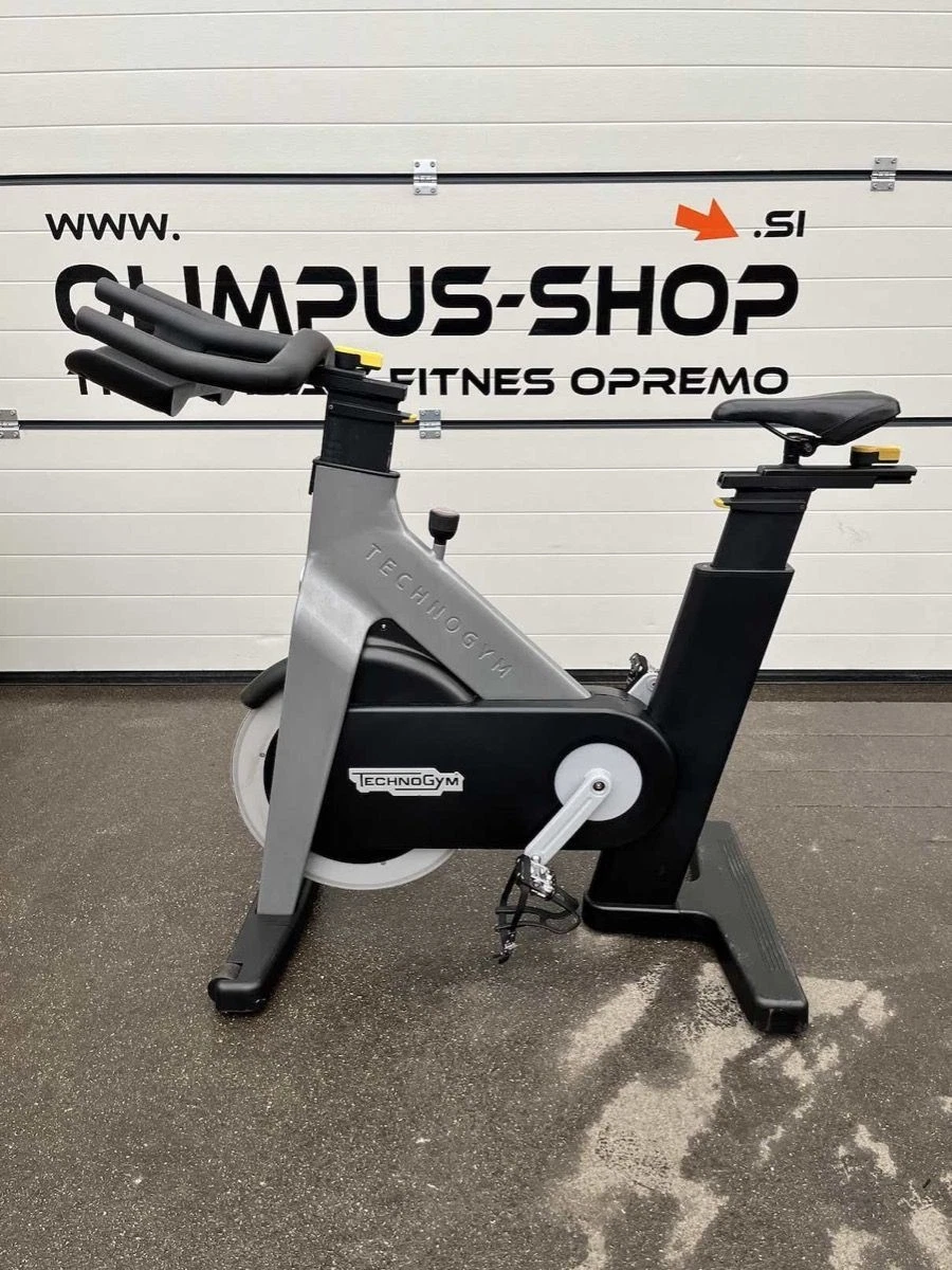 TECHNOGYM Group Cycle HERO Indoor Cycling bike GRAY