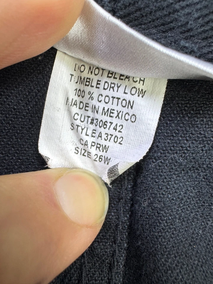 Pantalones de mezclilla Newport News para mujer 26 W negros colección Jeanology tiro alto capri Foto 4 de 4