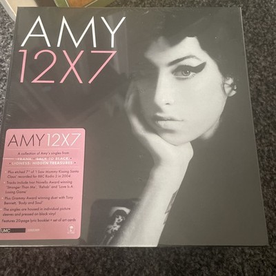 AMY WINEHOUSE - 12X7 THE SINGLES VINYL COLLECTION BOX SET + Lyric booklet + Art 