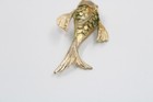 Gold Tone vintage Gold Fish brooch Red Eyes 2 5/8" x 1 3/8" — photo 4