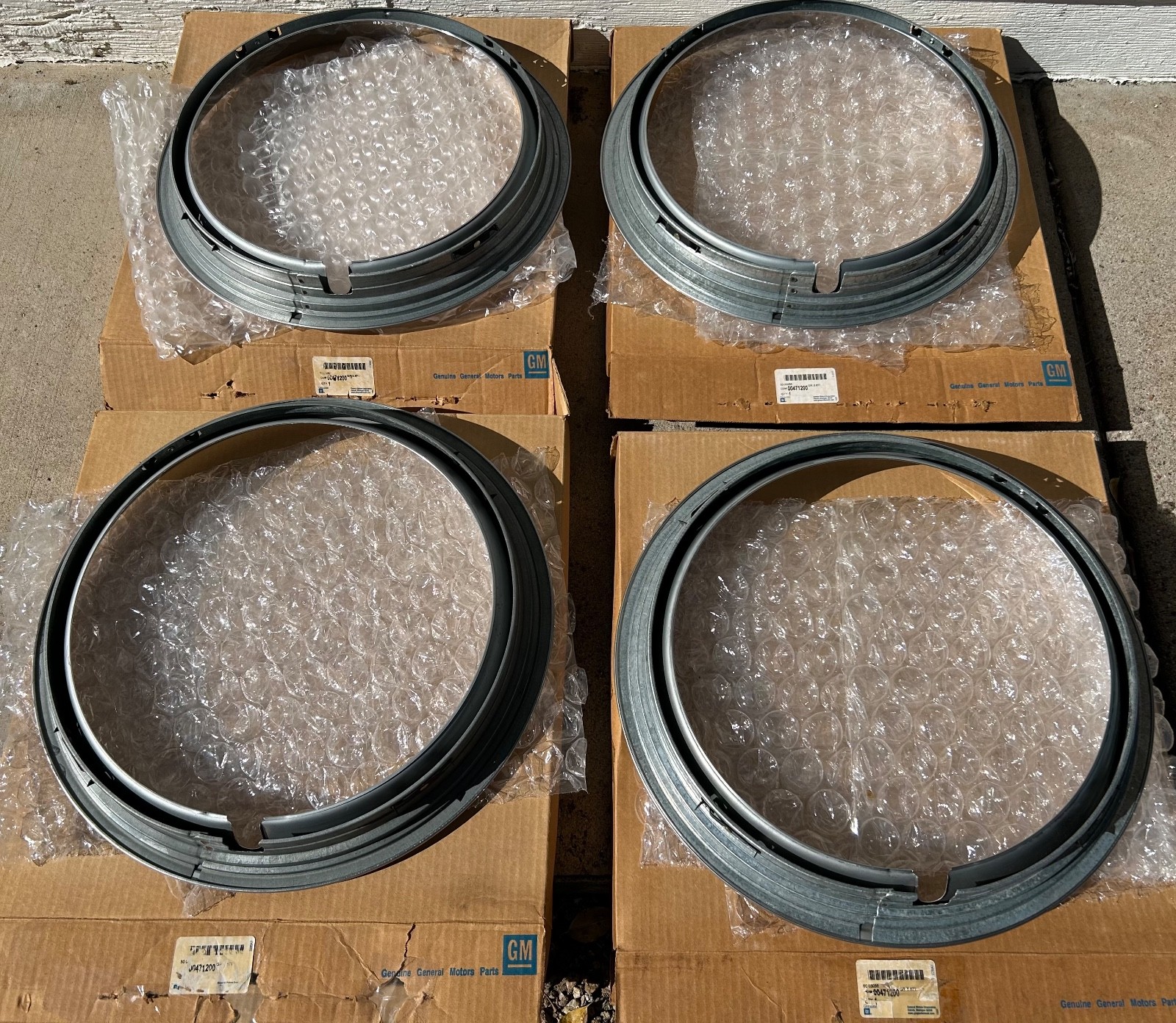 Jimmy Rings Cheeks NOS GM 73-87 GMC CK Chevy pickup truck van 15
