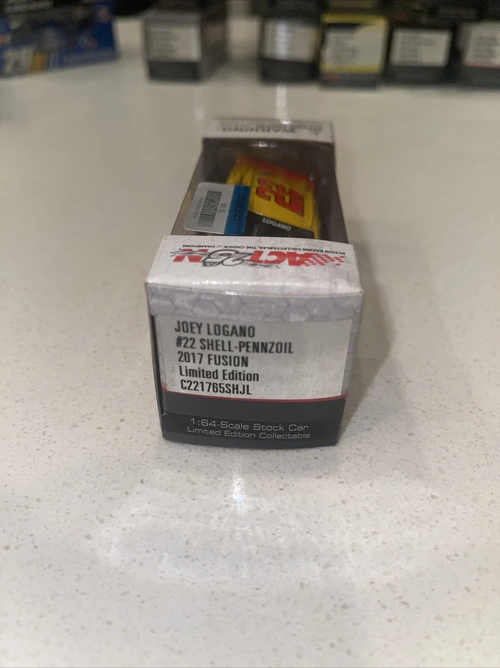 1:64 Acción 2017 #22 Shell Pennzoil Penske Ford Fusion Joey Logano Nuevo en caja Foto 3 de 3