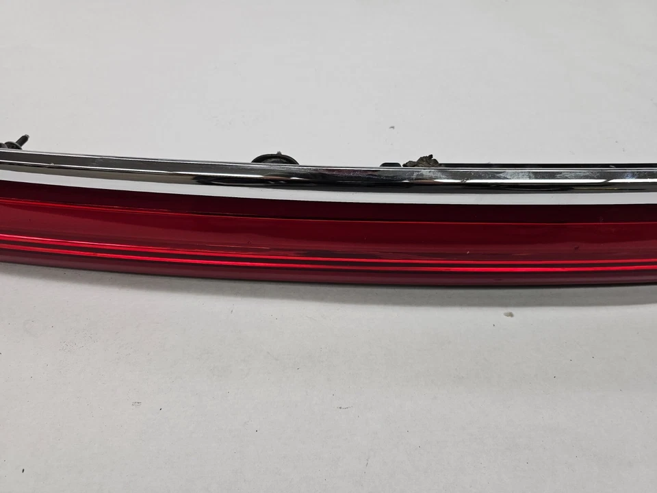 ЗАДНИЙ ЦЕНТРАЛЬНЫЙ ЗАДНИЙ ФОНАРЬ СТОП-СИГНАЛ LLINCOLN MKX БЕЗ КАМЕРЫ OEM 2016 2017 2018 - Изображение 3 из 4