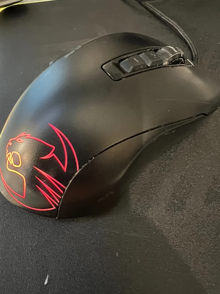 ROCCAT KONE Pure Owl-Eye, Optical RGB Gaming Mouse, Model: ROC-11-725 - Image 3 of 4