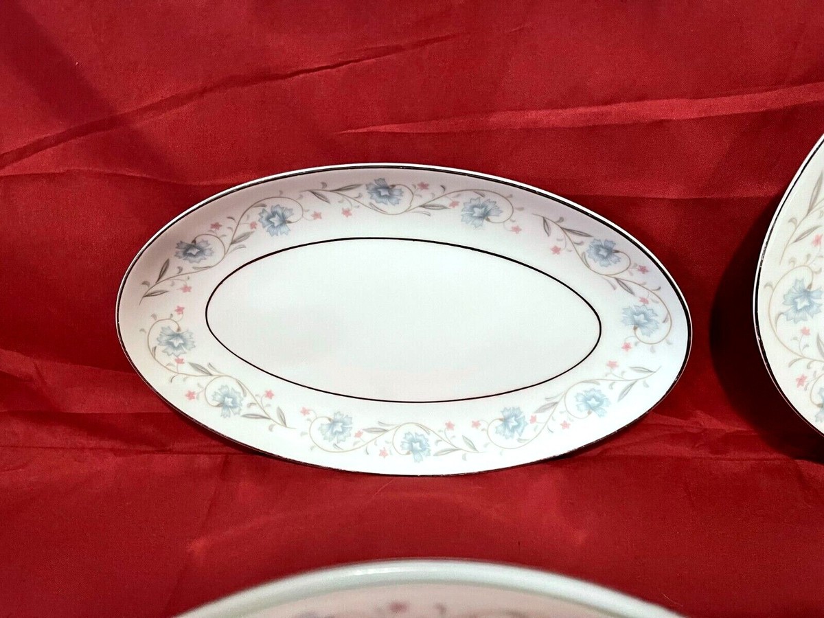 English Garden 1221 Lot Of Covered Casserole Vegetable Bowl & 2