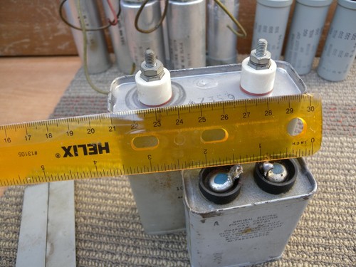 2 pcs. 1 Sprague 10uf 600vdc 1 General electric 4uf 600vdc great worked conditio - Picture 5 of 7