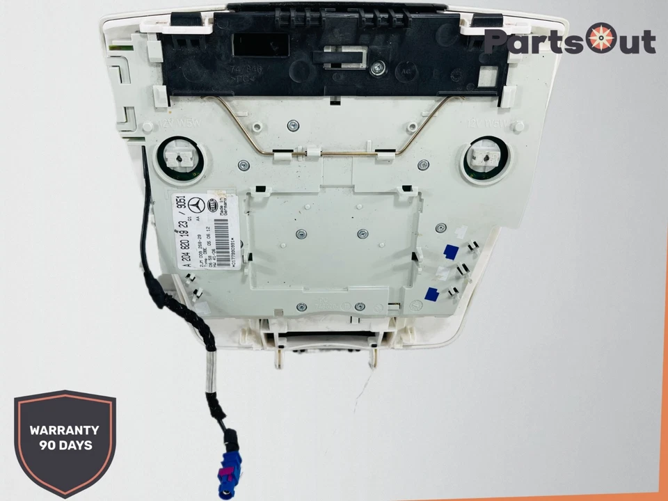 Conjunto de lâmpada cúpula aérea 12-15 Mercedes W204 C350 C63 AMG fabricante de equipamento original - Imagem 4 de 4