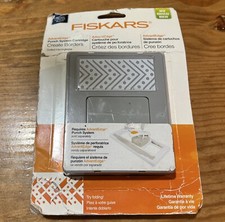 Fiskars Punch for AdvantEdge System Dotted Herringbone L 730