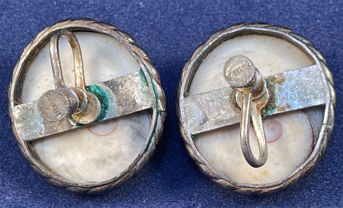 Vintage 1940s Operculum Shell Cats Eye Sterling Silver  display picture 1
