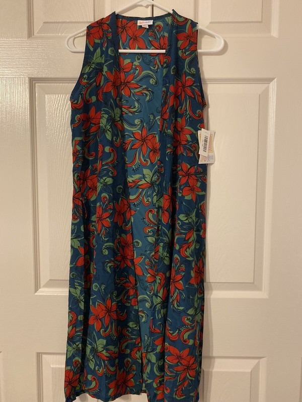 LuLaRoe XS Joy Red And Green Flower Print