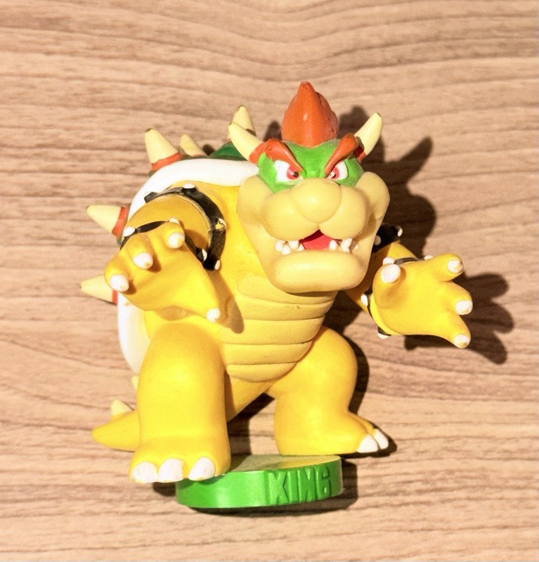 Nintendo Super Mario Chess Collectors Edition Replacement Figures King Bowser