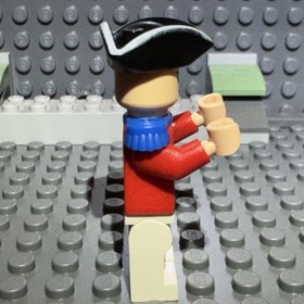 Lego Pirates of the Caribbean King George's Soldier Minifigure 4193 poc019