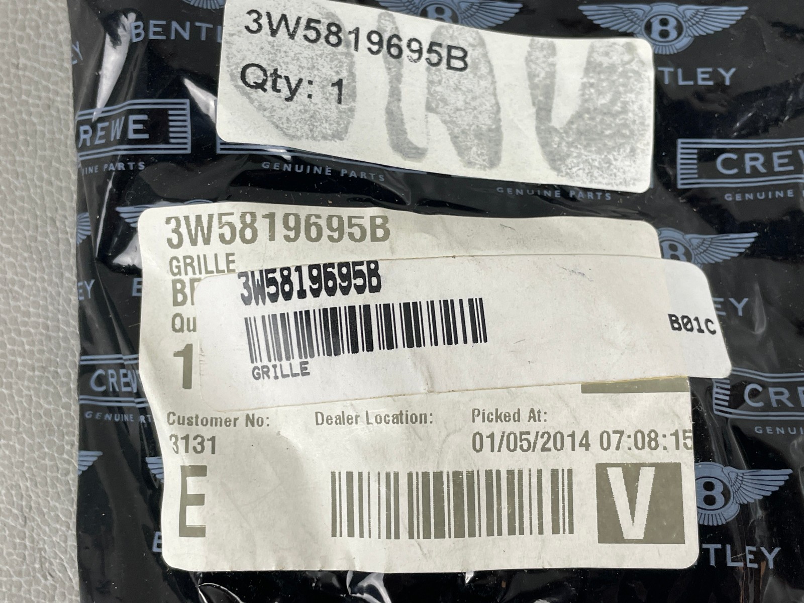 New! Genuine Bentley Mount Bracket OEM