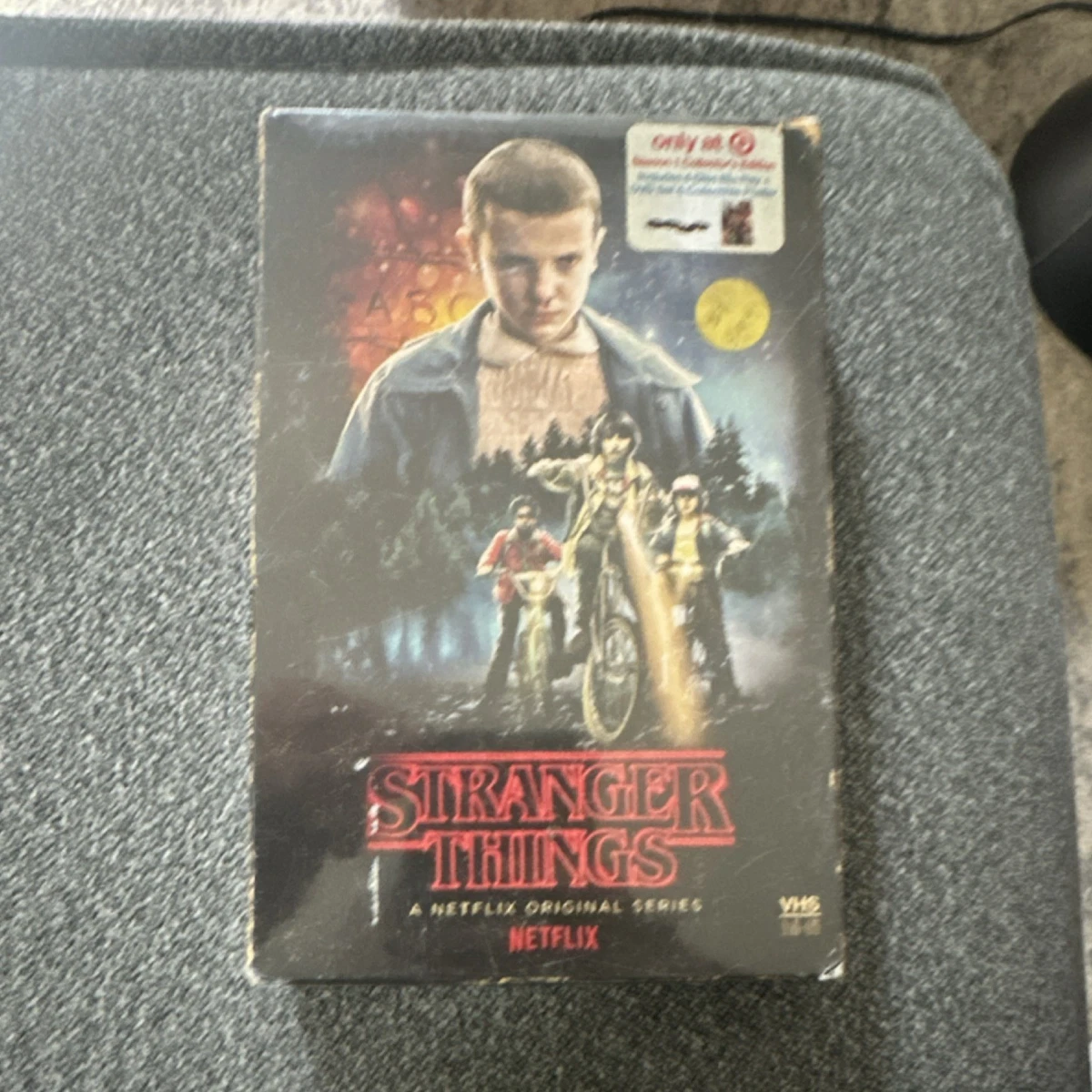 ストレンジャーシングス　激レアDVD シリアルナンバー50 Stranger Things DVDs for sale - eBay