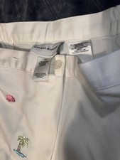 Alfred Dunner White Capri Pants, Size 10,